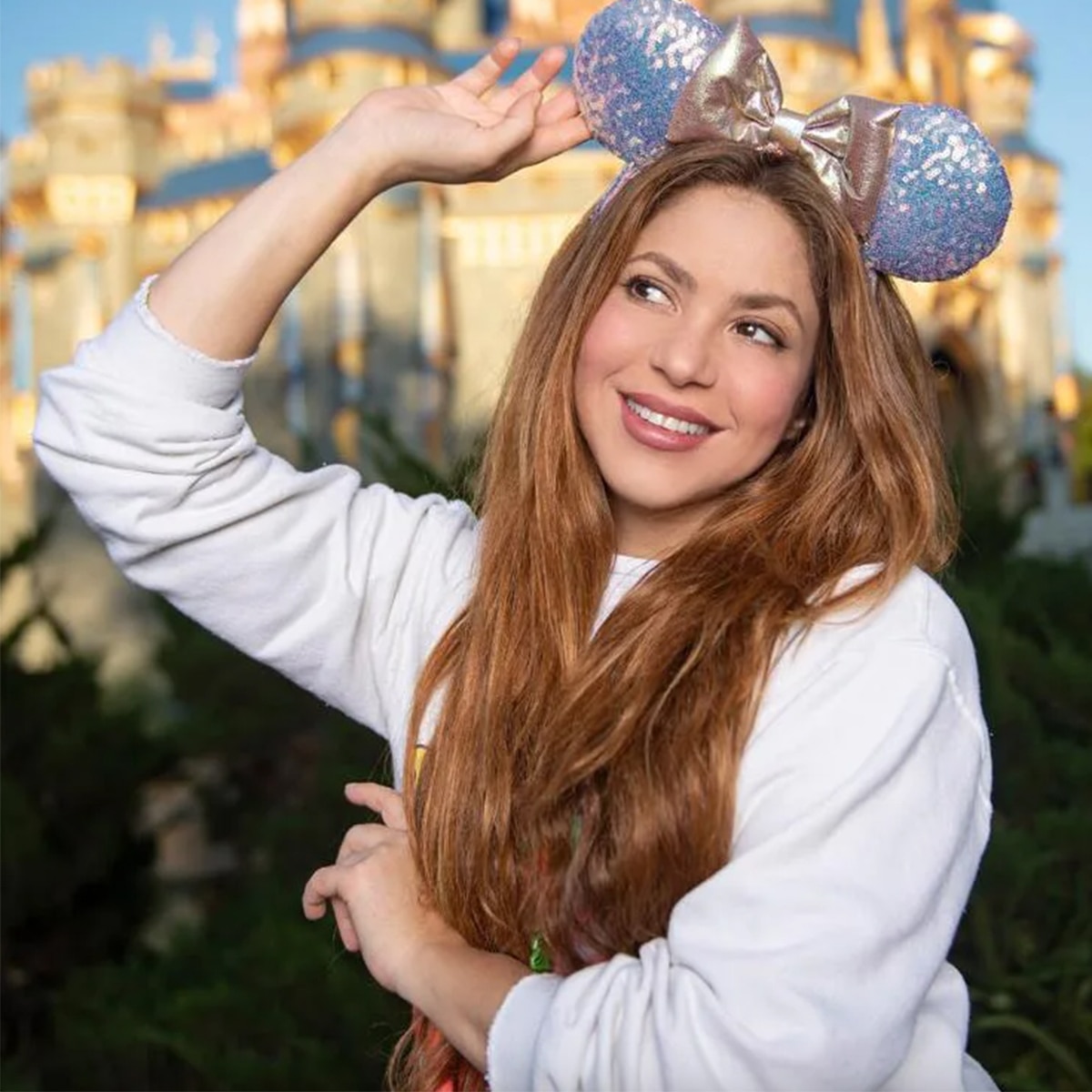 Shakira's Kids Look All Grown Up During "Unforgettable" Disney Trip - E!  Online